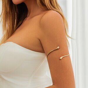 ✨ Minimalist Gold Tone Arm Cuff Bracelet ✨